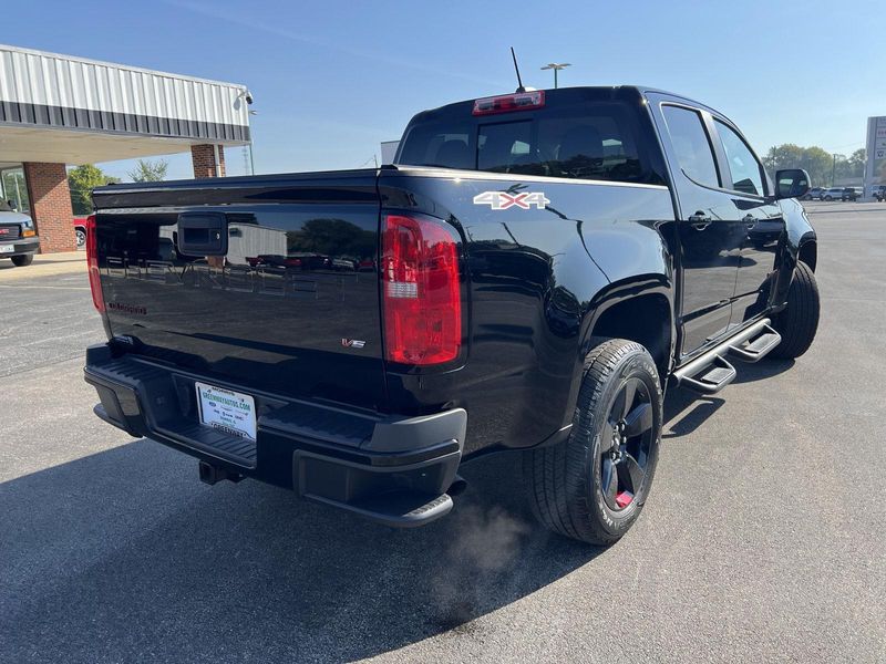 2022 Chevrolet Colorado LT photo 5