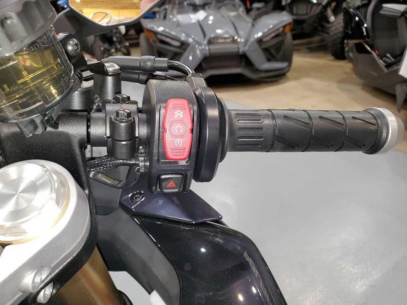 Used 2024 CFMOTO 450SS CF400-6US Image 13