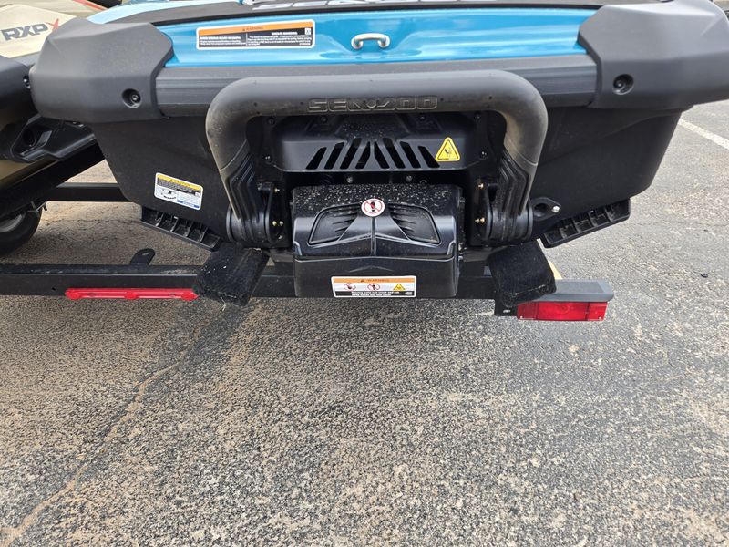 2025 SEADOO GTI SE 130 WITH SOUND SYSTEM IDF TEAL BLUE AND MANTA GREEN Image 18