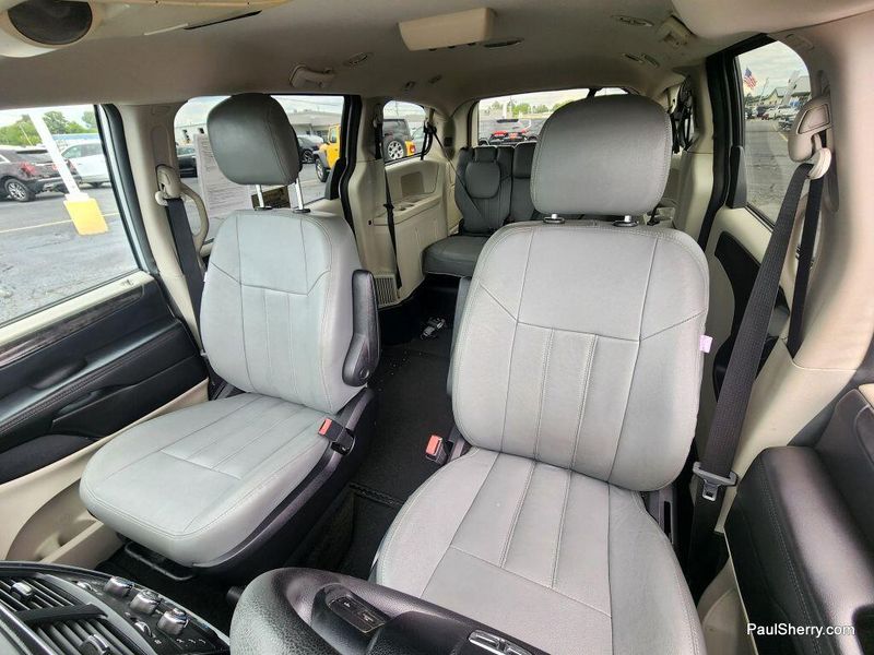 Used 2012 Dodge Grand Caravan SXT