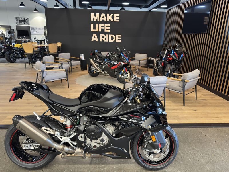 2025 BMW S 1000 RR - BLACK STORM METALLIC 