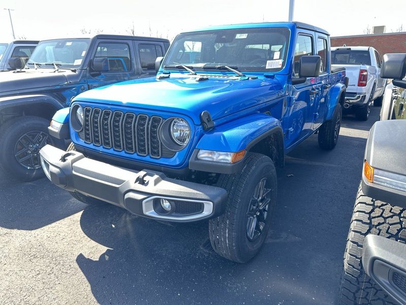 2024 Jeep Gladiator Sport S 4x4Image 1