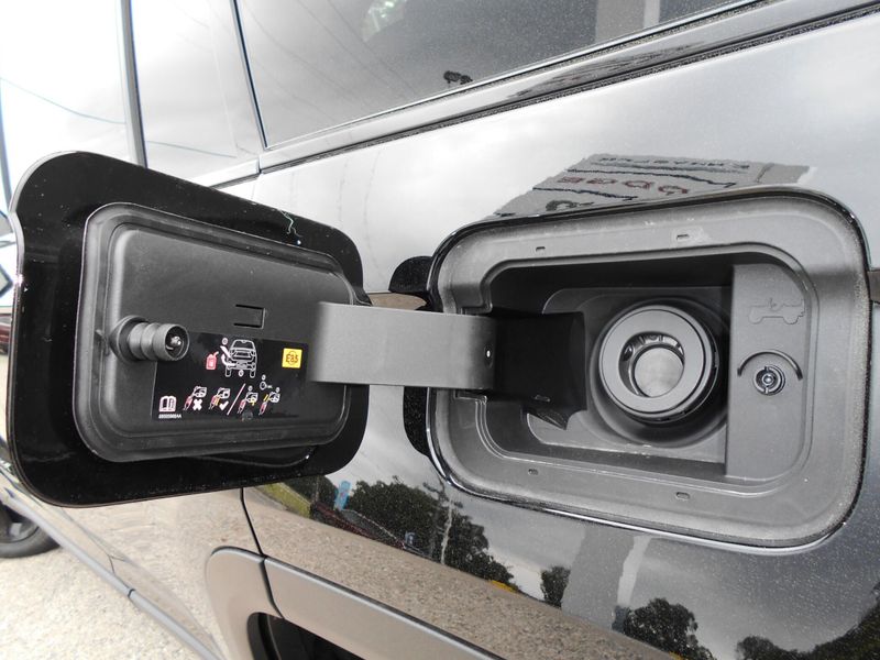 New 2025 Jeep Grand Cherokee Limited 4x4Image 34
