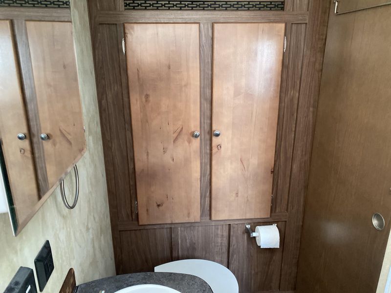 Used 2019 NASH M-24 Image 15