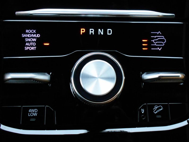 2025 Jeep Grand Cherokee L Image 17