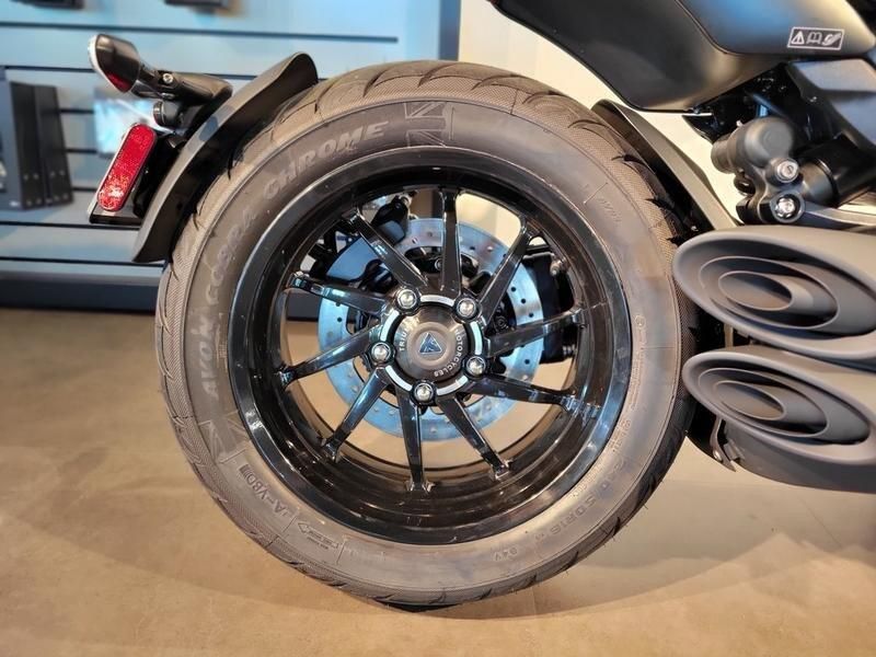2025 Triumph ROCKET 3 R STORM 
