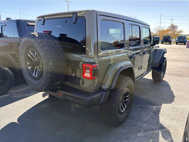 New 2026 Jeep Wrangler 4-door Rubicon XImage 7