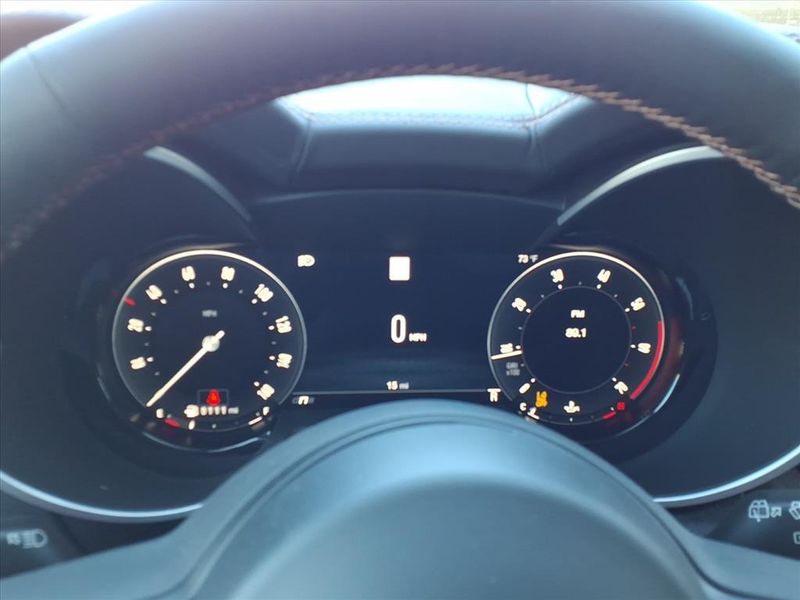 New 2025 Alfa Romeo Stelvio IntensaImage 26