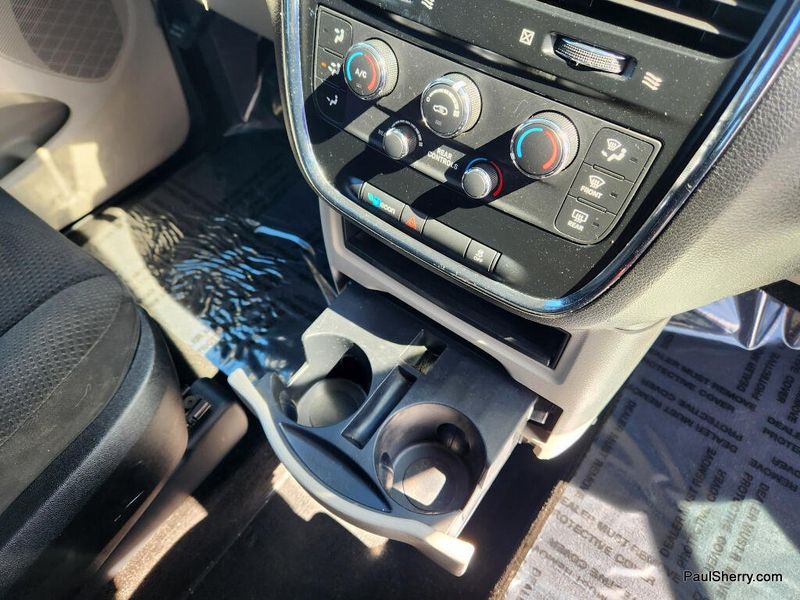 Used 2013 Dodge Grand Caravan SXT