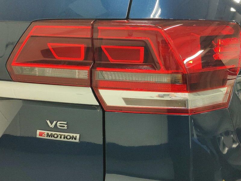 2018 Volkswagen Atlas V6 SE 4-Motion AWDImage 4