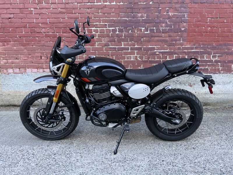 2026 Triumph SCRAMBLER 400 XC