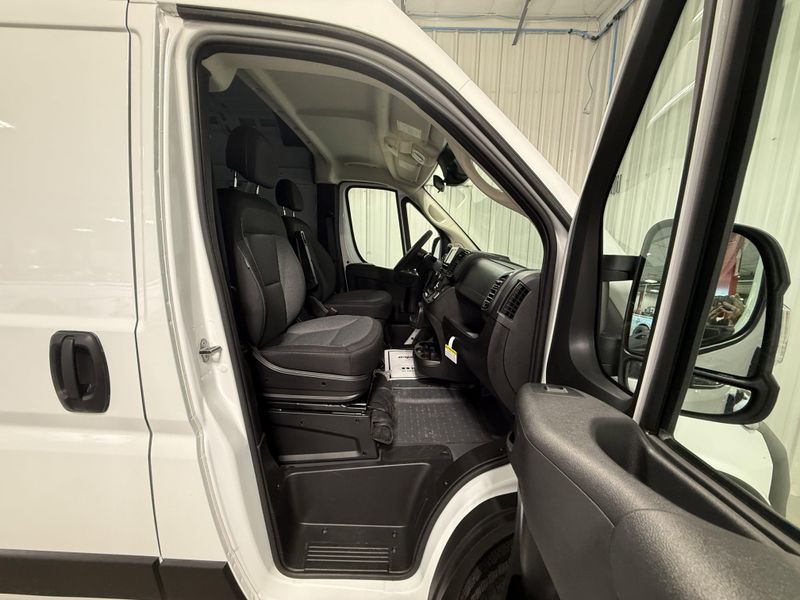 Used 2025 RAM ProMaster 2500 TradesmanImage 10