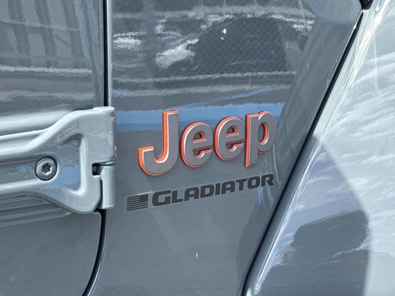 New 2026 Jeep Gladiator Mojave X 4x4