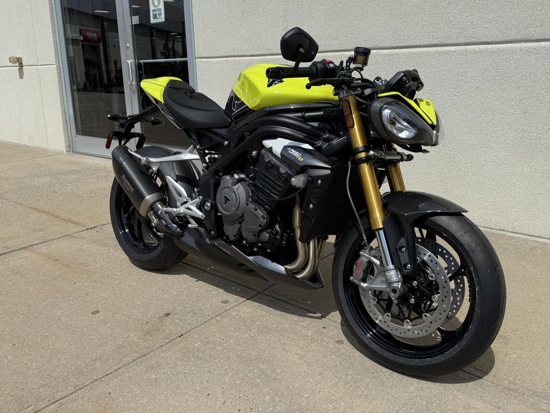 2026 Triumph Speed Triple 1200 RXImage 1
