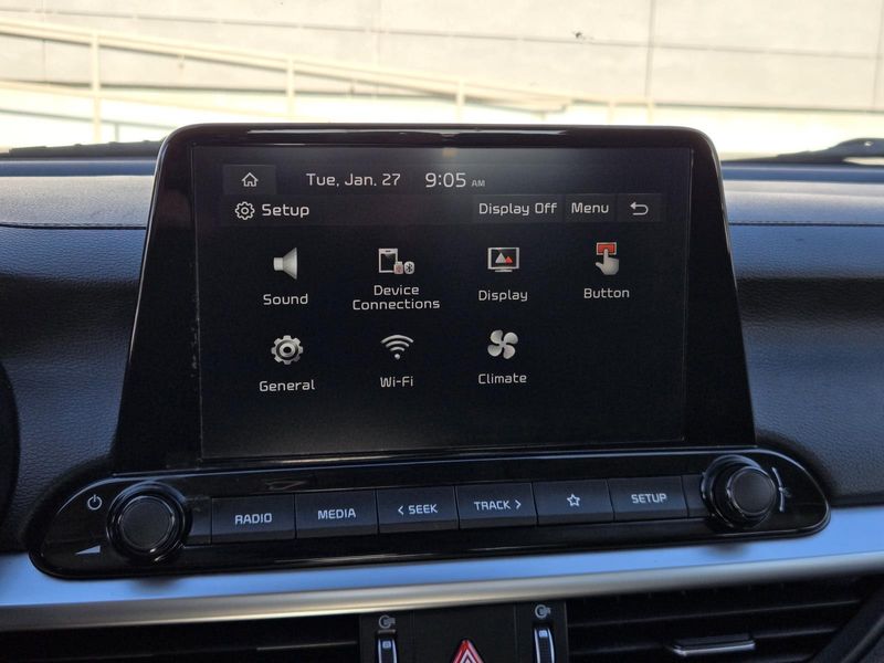 Used 2024 Kia Forte LXS IVT