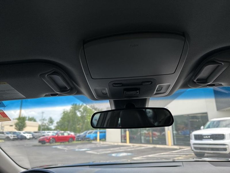 Used 2019 Toyota Camry LImage 28