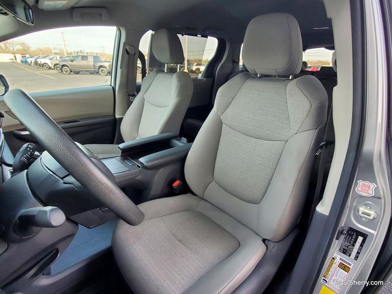 Used 2024 Toyota Sienna LE