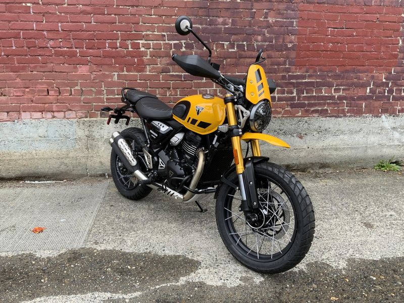 2026 Triumph SCRAMBLER 400 XC