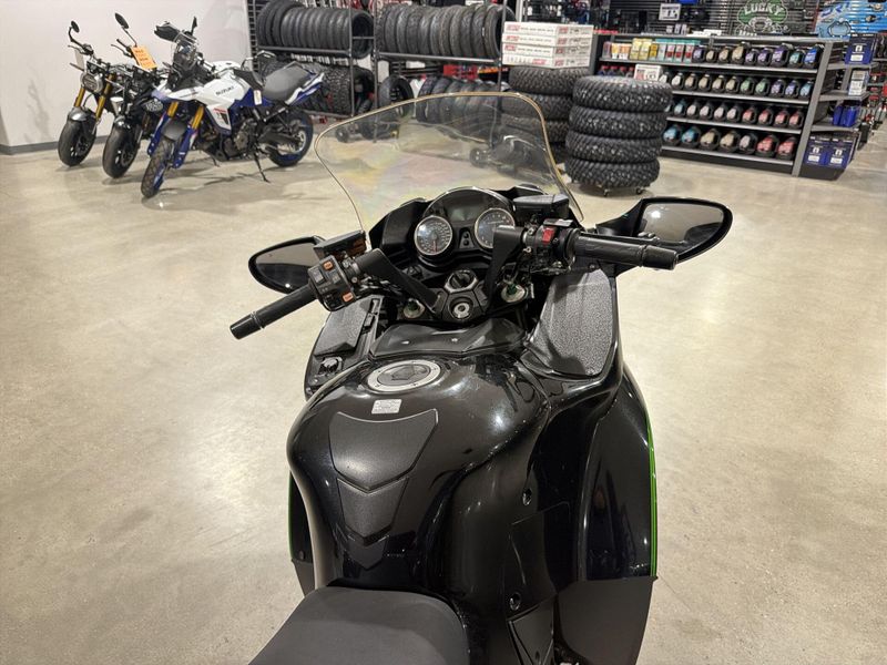 Used 2016 Kawasaki CONCOURS 14 ABS Image 25