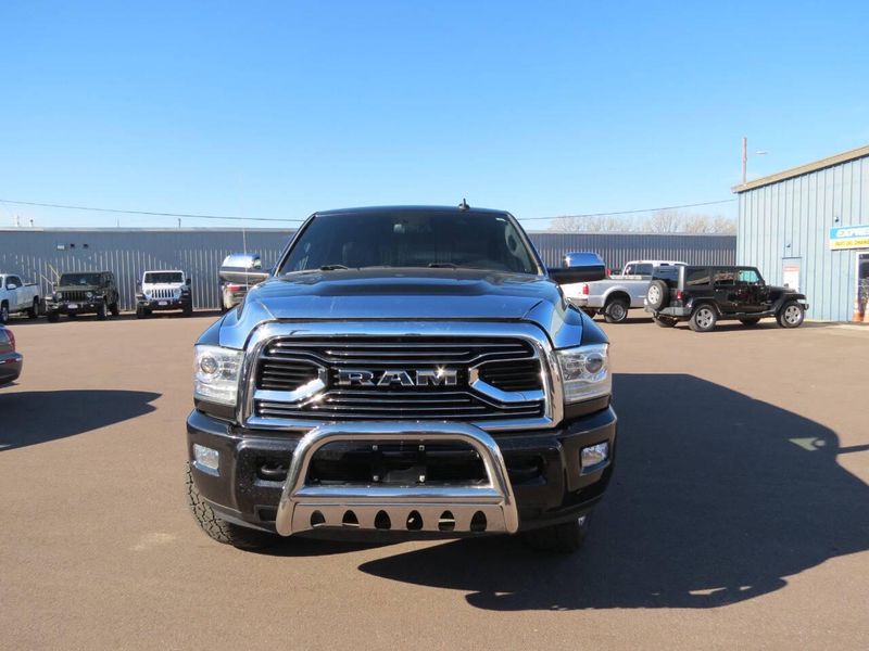 2016 RAM 2500 Laramie Limited 4x4 4dr Crew Cab 6.3 ft. SB PickupImage 4