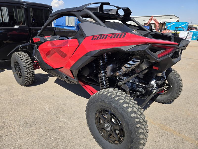 NEW 2026 CAN-AM MAVERICK R X 999T DCT Image 6