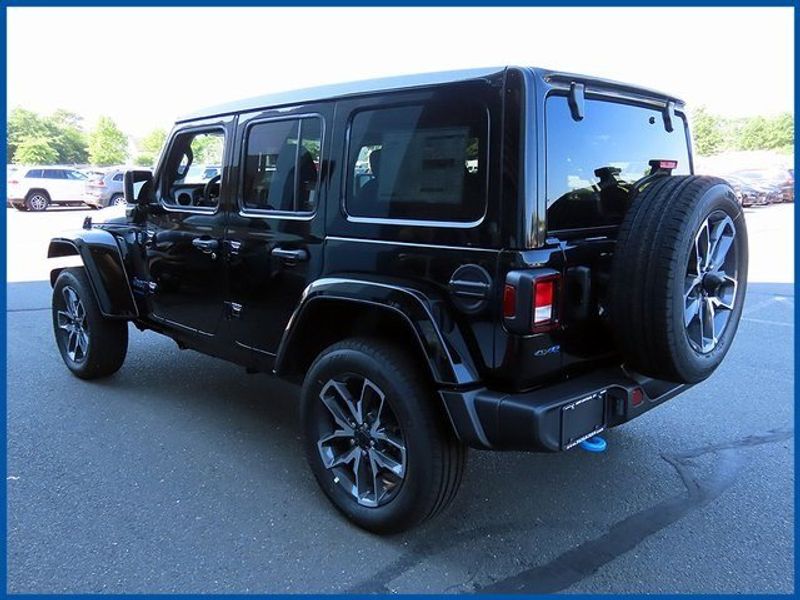 2024 Jeep Wrangler 4xE Sport S 4xeImage 5