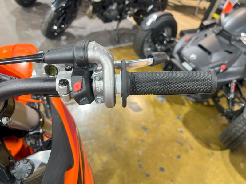 New 2025 KTM 450 SX-F Image 14