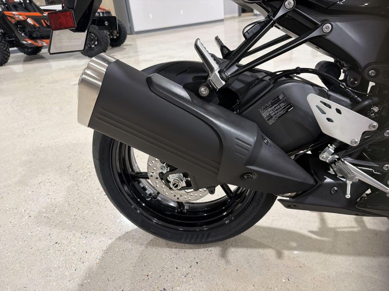 New 2026 Kawasaki NINJA ZX-6R ABS Image 21