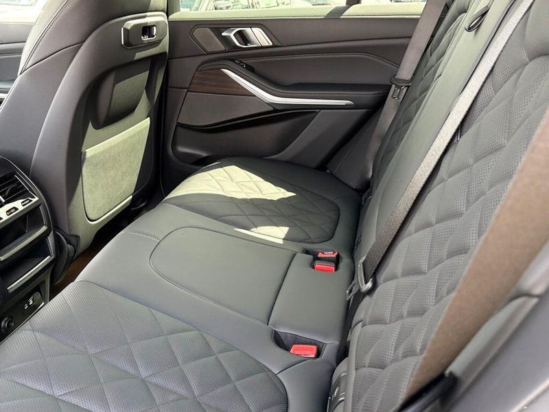 New 2026 BMW X5 sDrive40iImage 26