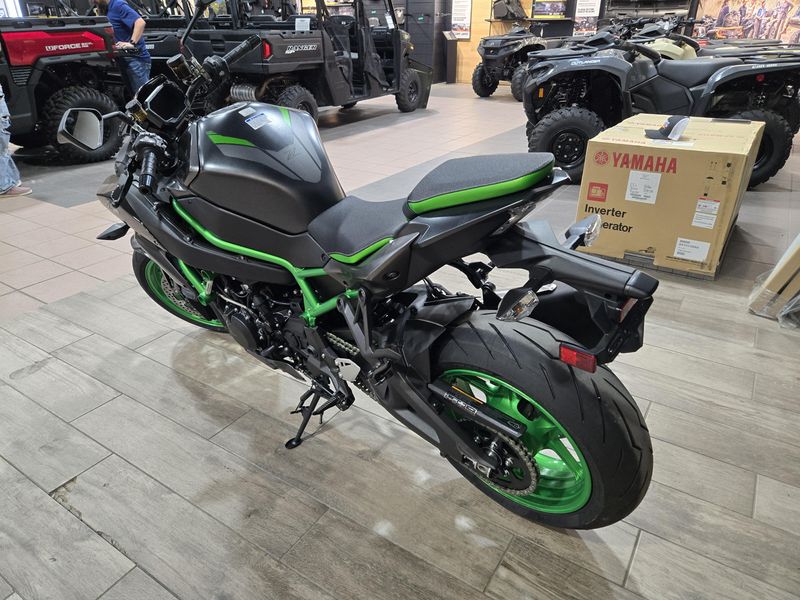 NEW 2026 KAWASAKI Z900 SE ABS Image 8