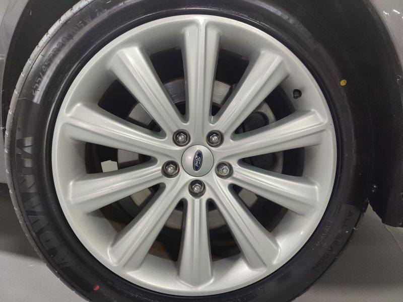 2015 Ford Flex SEL AWD w/Vista Roof & NavigationImage 33