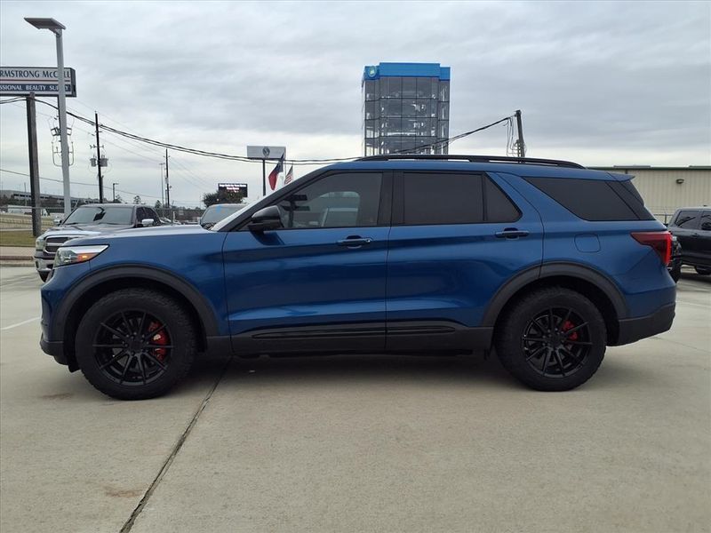Used 2020 Ford Explorer STImage 6