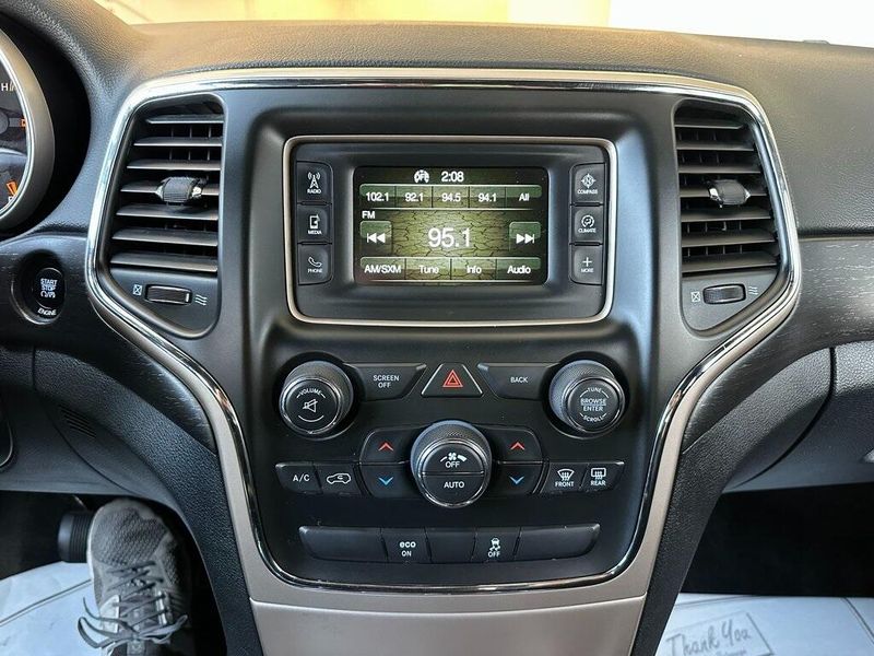 2015 Jeep Grand Cherokee LaredoImage 5