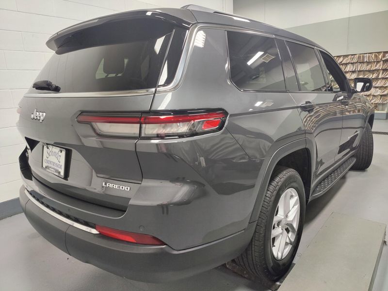 2024 Jeep Grand Cherokee L Laredo X 4x4 w/Sunroof/Lux TechImage 11