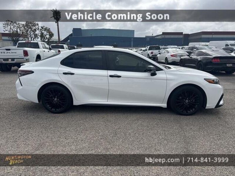 2022 Toyota Camry SE NightshadeImage 4