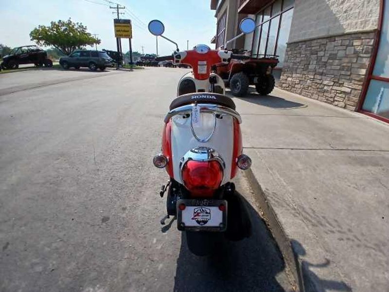 New 2026 Honda Metropolitan 