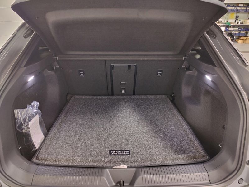 2024 Volkswagen ID.4 S w/Glass RoofImage 14