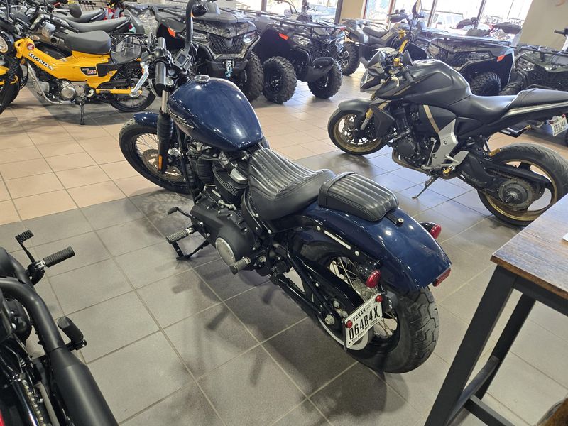 2019 HARLEY SOFTAIL STREET BOBImage 4