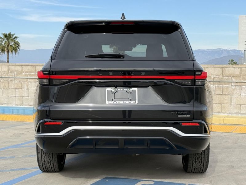 New 2026 Lexus TX 500h F SPORT Performance PremiumImage 10