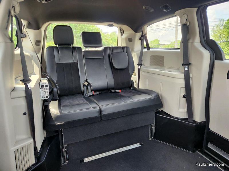 2018 Dodge Grand Caravan SXTImage 50