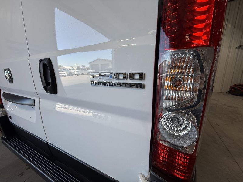 Used 2025 RAM ProMaster 2500 TradesmanImage 5