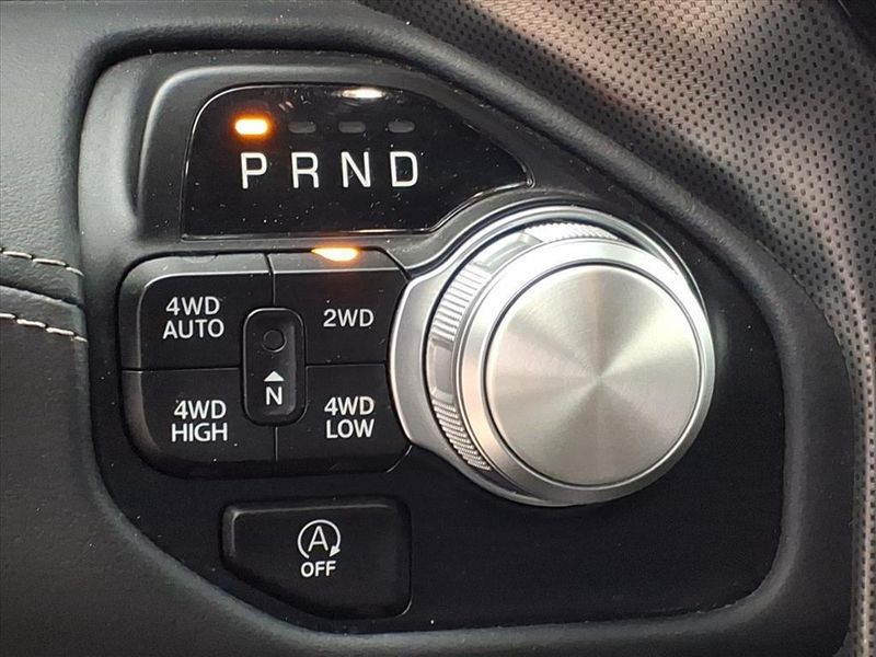 Used 2023 RAM 1500 LimitedImage 21