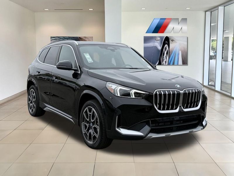 2025 BMW X1 xDrive28iImage 4