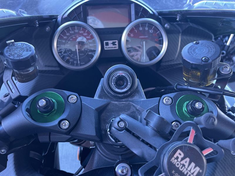 Used 2019 Kawasaki Ninja ZX-14R ABS Image 12