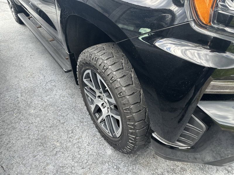 2019 Chevrolet Silverado 1500 LT Trail BossImage 4