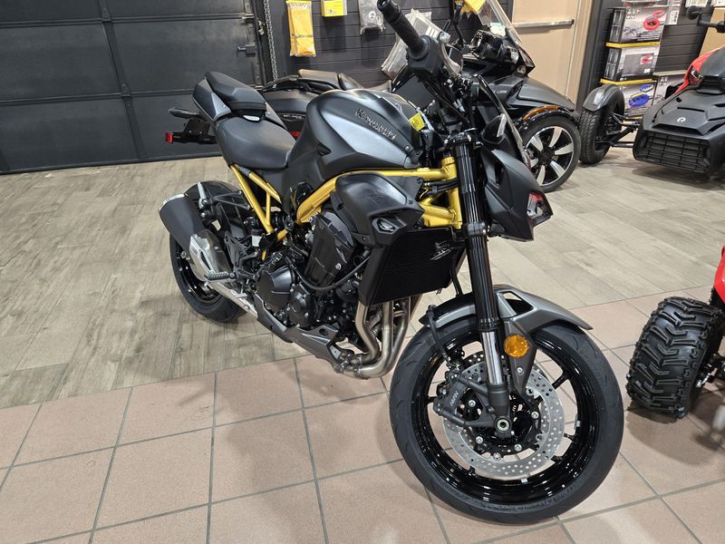 NEW 2026 KAWASAKI Z900 ABS Image 1