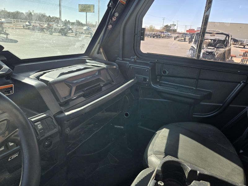 USED 2023 CAN-AM SSV DEF XMR 65 HD10 TGY 23 X MR HD10 Image 20