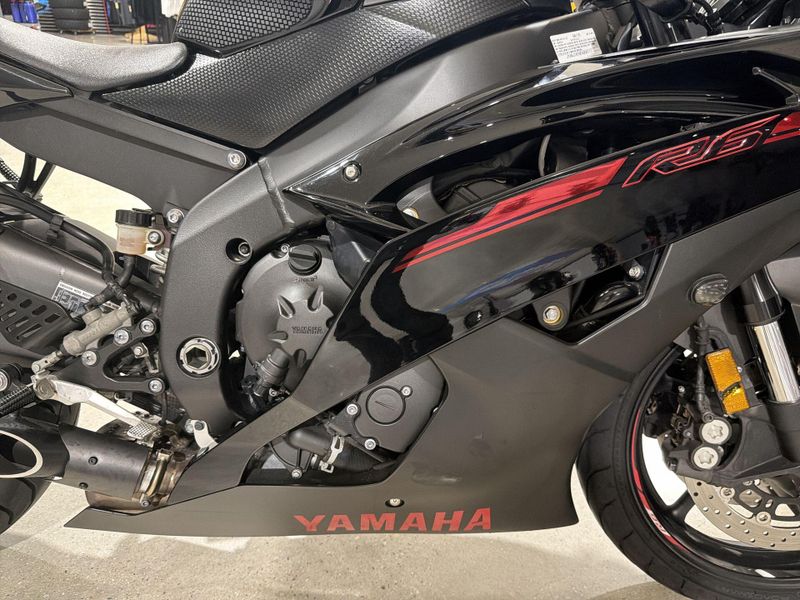 Used 2015 Yamaha YZF-R6 Image 20