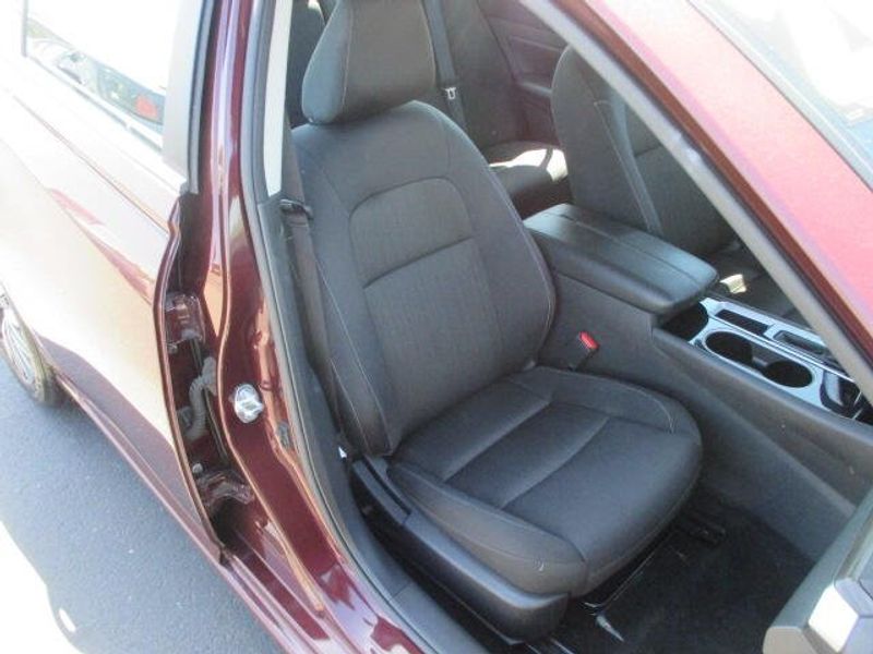 Used 2024 Nissan Altima 2.5 SVImage 22