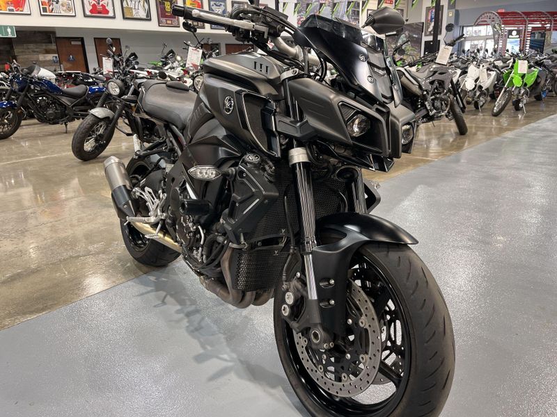 Used 2019 Yamaha MT-10 CA Image 18